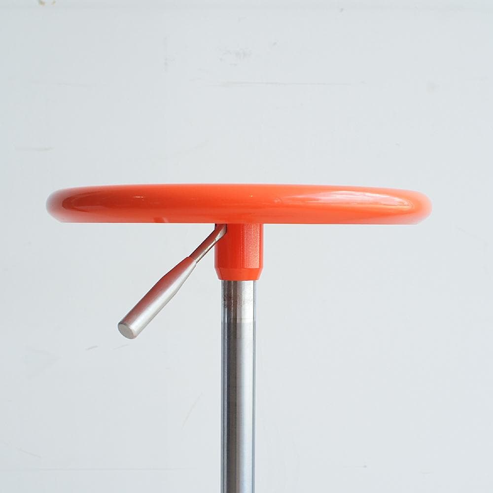 ビタミンカラー スチール製の昇降式スツール オレンジ カウンターチェア ポップ