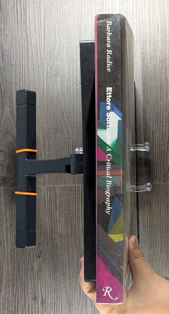 洋書 Ettore Sottsass A Critical Biography