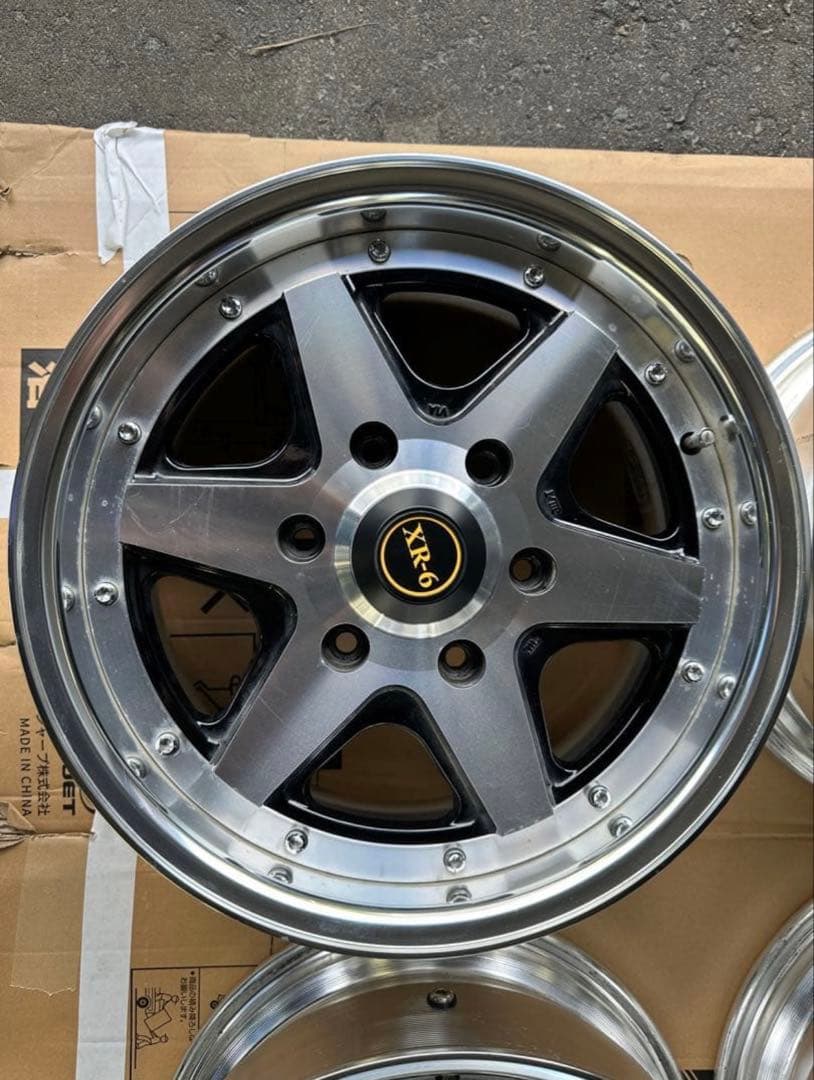 ファブレス　xr-6 16 7J ＋33 2ピース　ロンシャン　ハイエース等4本