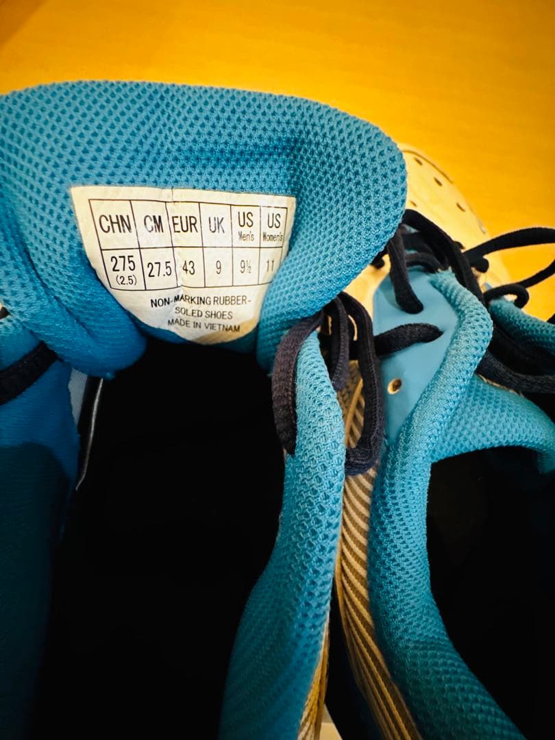 ヨネックス パワークッションSHB-65Z バドミントンシューズ 27.5cm