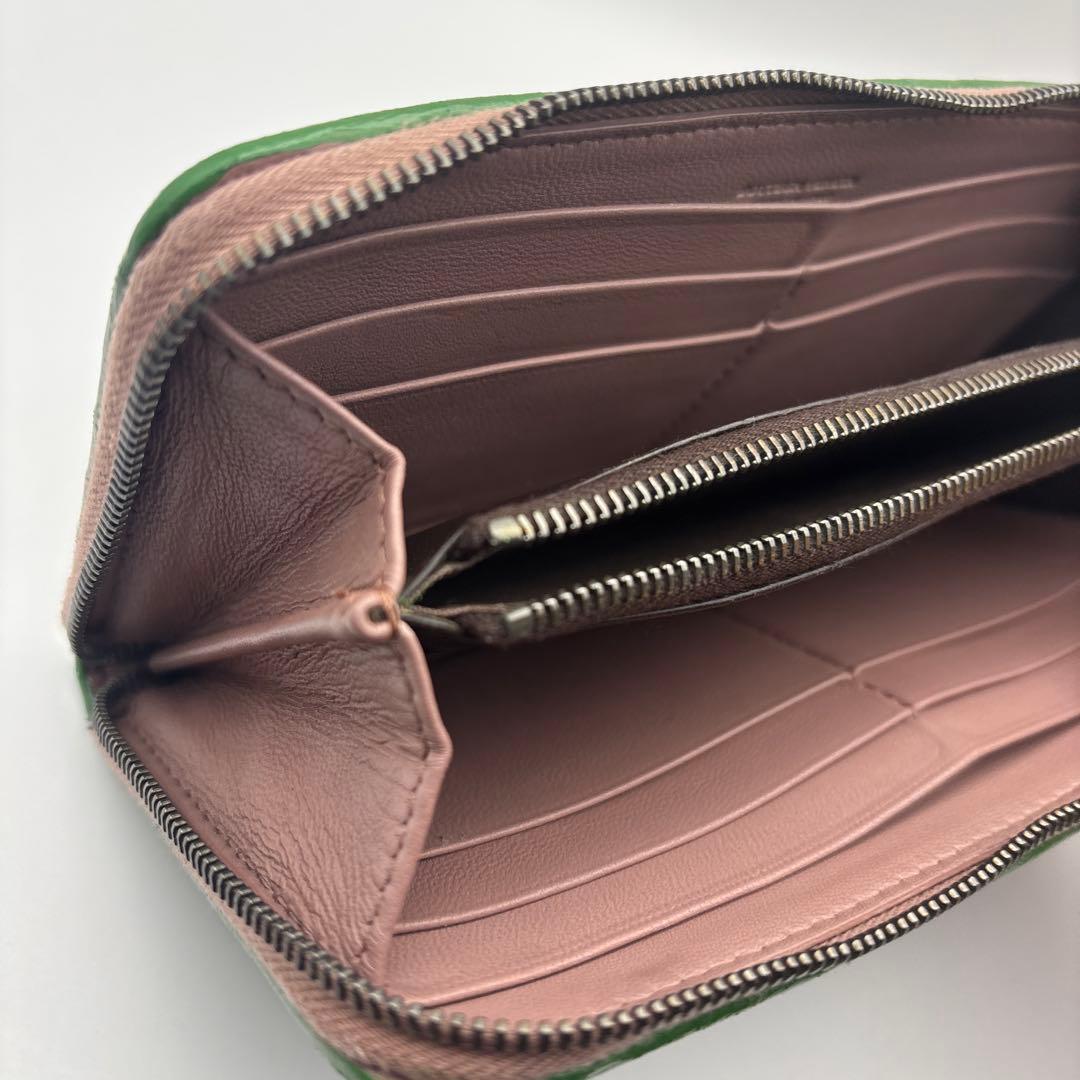 ◆正規品◆ボッティガヴェネタイントレチャート ラウンドファスナー長財布