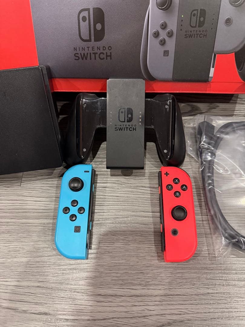 【美品】Nintendo Switch本体 + マリオパーティー　動作確認済み