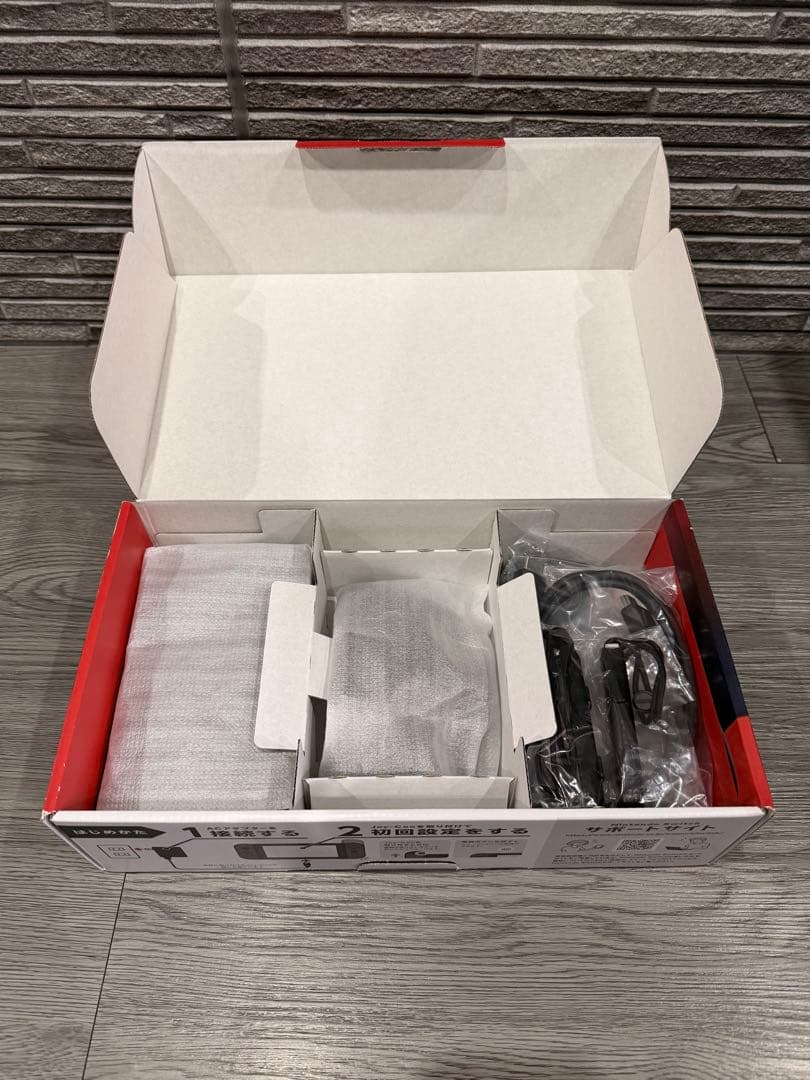 【美品】Nintendo Switch本体 + マリオパーティー　動作確認済み