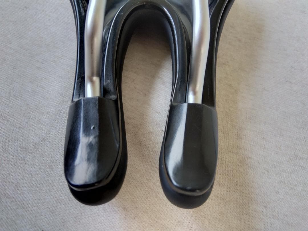 ISM PN 3.1 サドル 40 ブラック