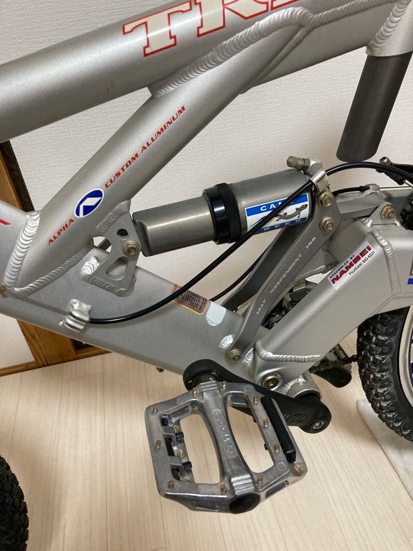 希少　TREK トレック　VRX 300 フルサスペンションマウンテンバイク