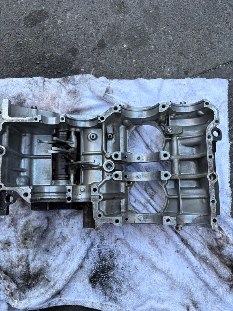 GS400 クランクケース　腰下