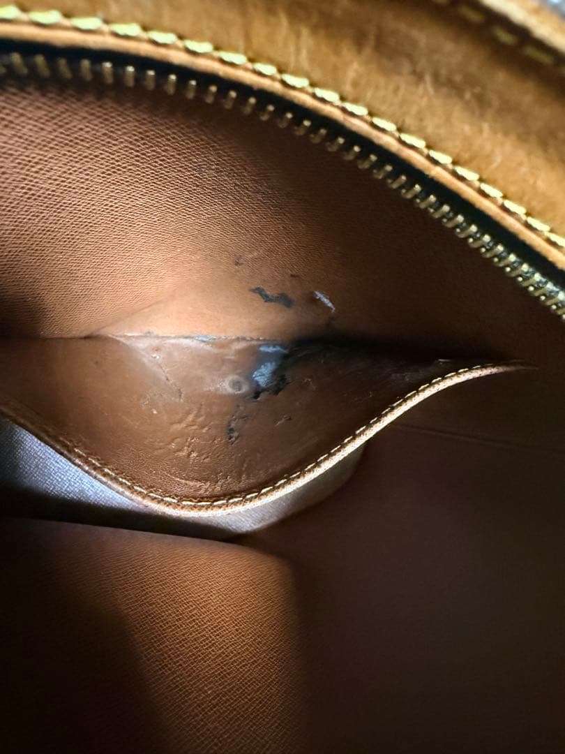 ルイ・ヴィトン LOUIS VUITTON ショルダーバッグ