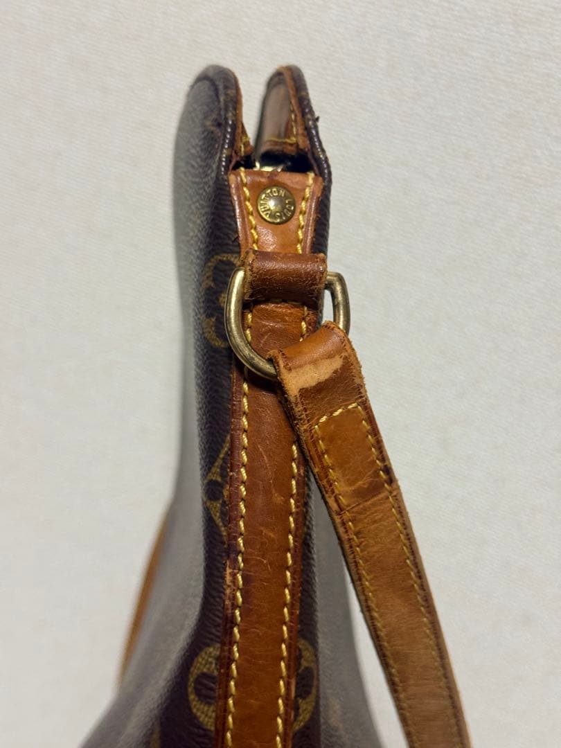 ルイ・ヴィトン LOUIS VUITTON ショルダーバッグ