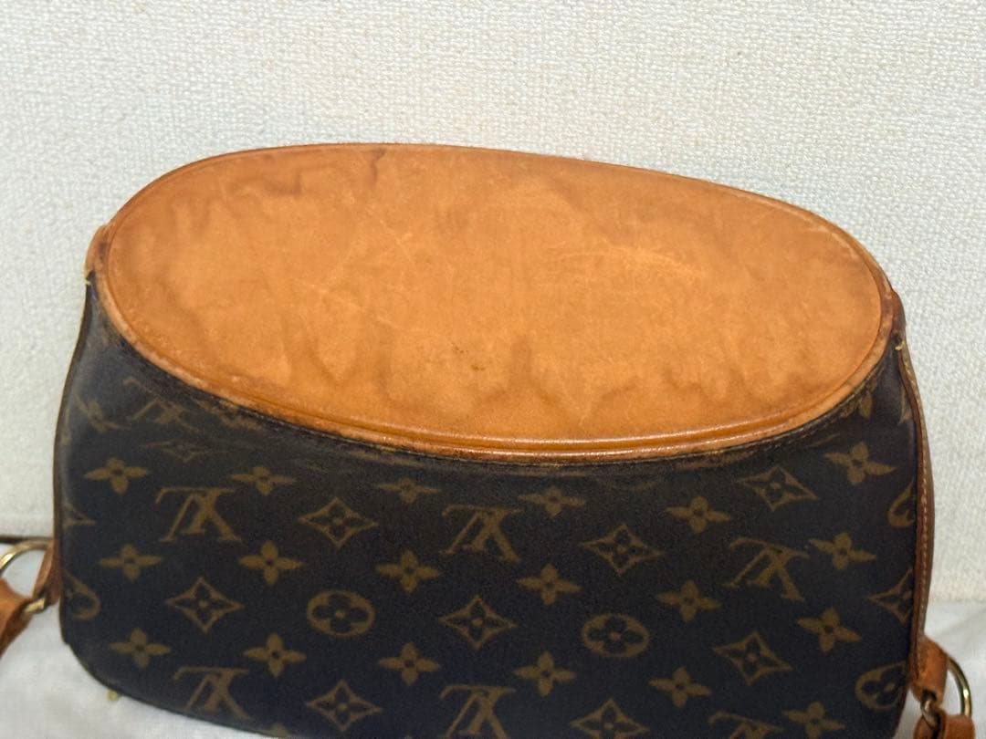ルイ・ヴィトン LOUIS VUITTON ショルダーバッグ