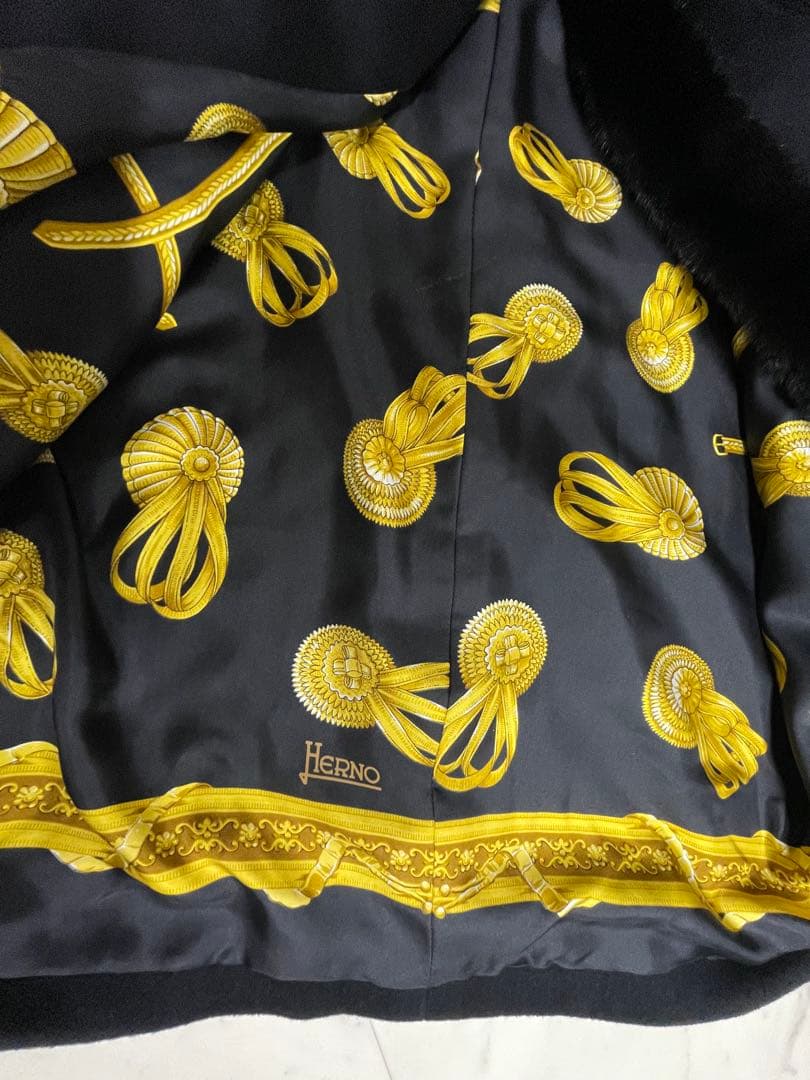 【上質】 ✨ヘルノ xロロピアーナ カシミヤxシルク ミンクファー付コート 42