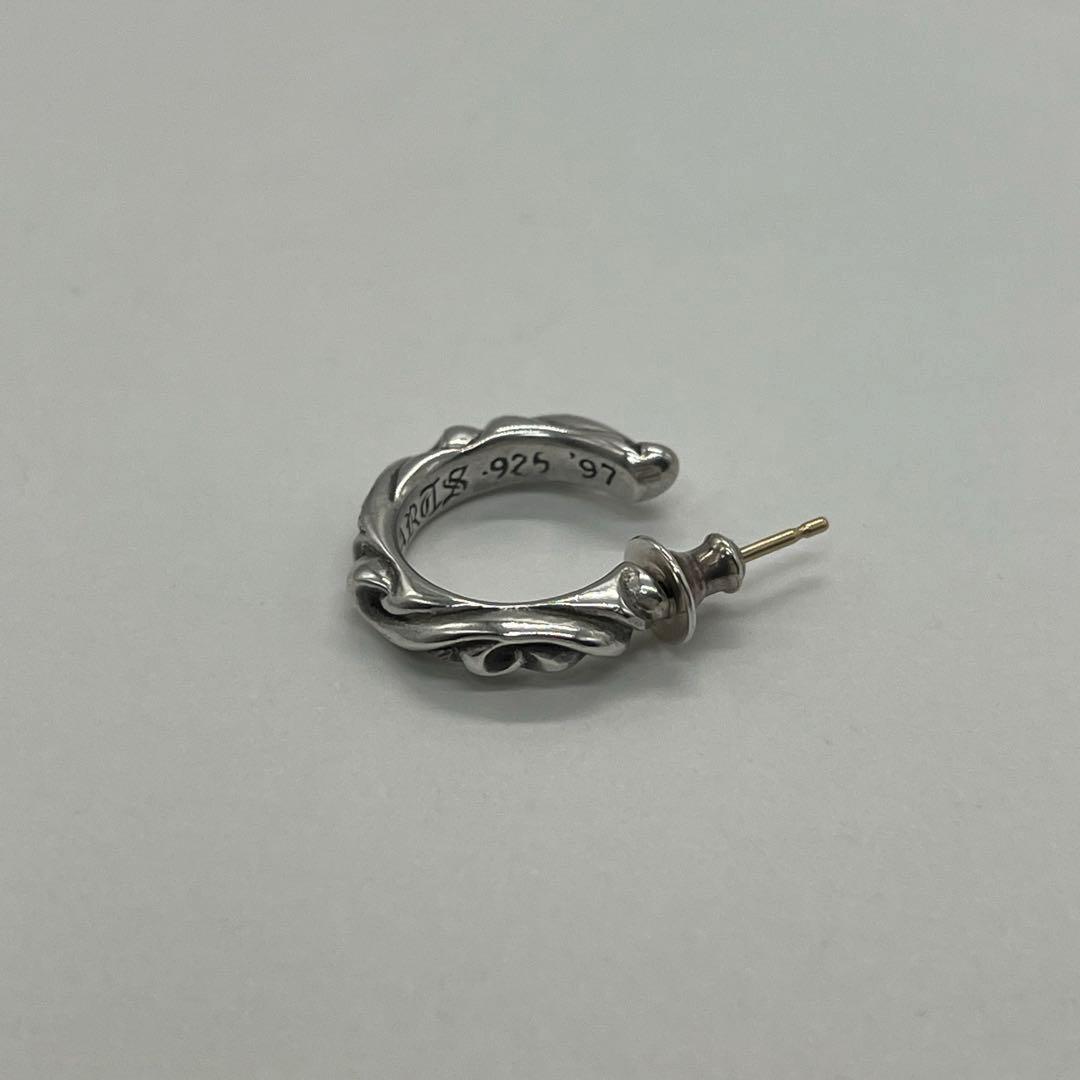 クロムハーツ CHROME HEARTS スクロール フープピアス スモール