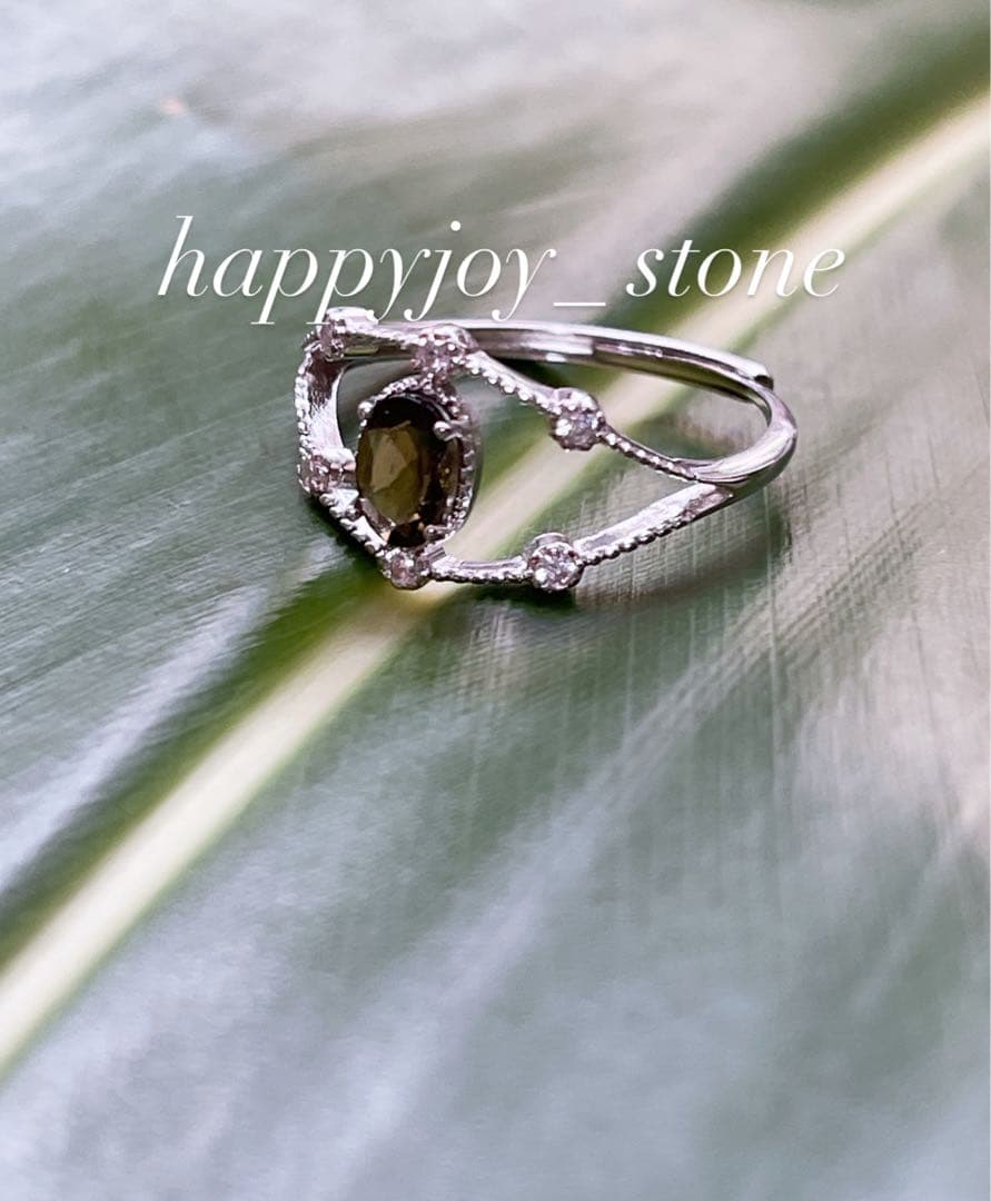 エネルギーの活性化✨☆隕石ガラス　モルダバイト☆S925フリーサイズリング