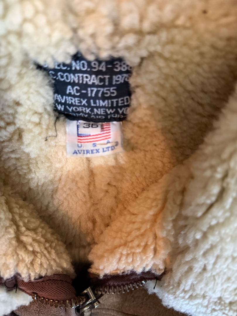 90年代アメリカ製 AVIREXフライトジャケットB-6 36サイズ　難あり