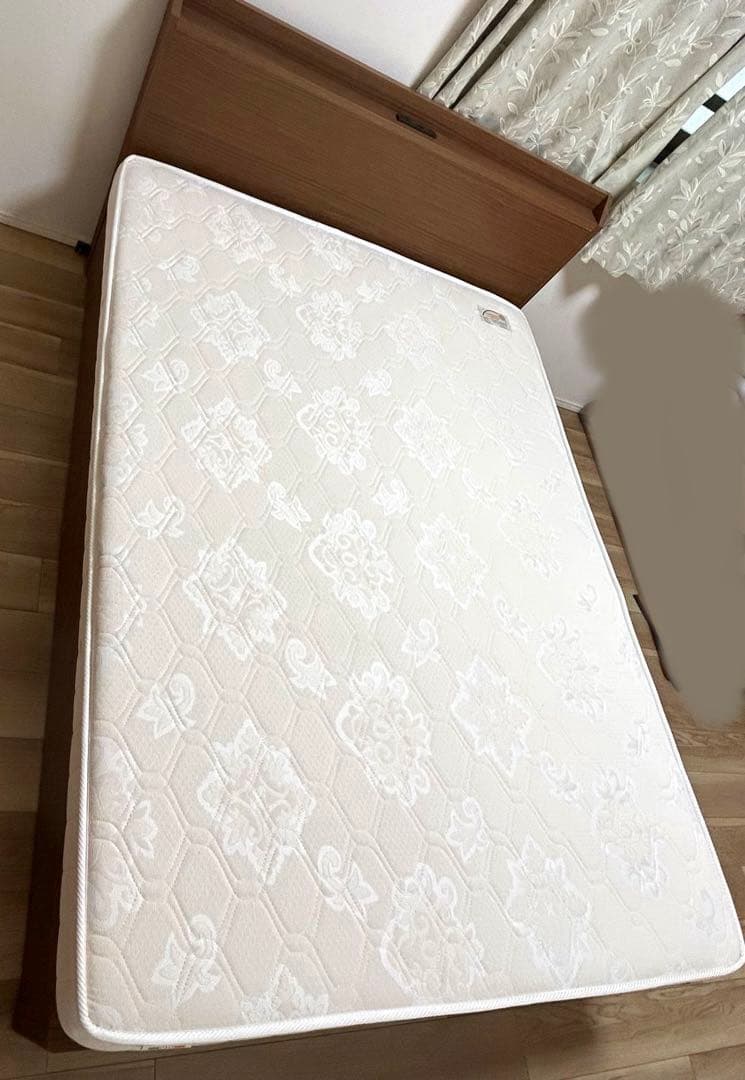 【マニフレックス】ベッドマットレス　ダブル