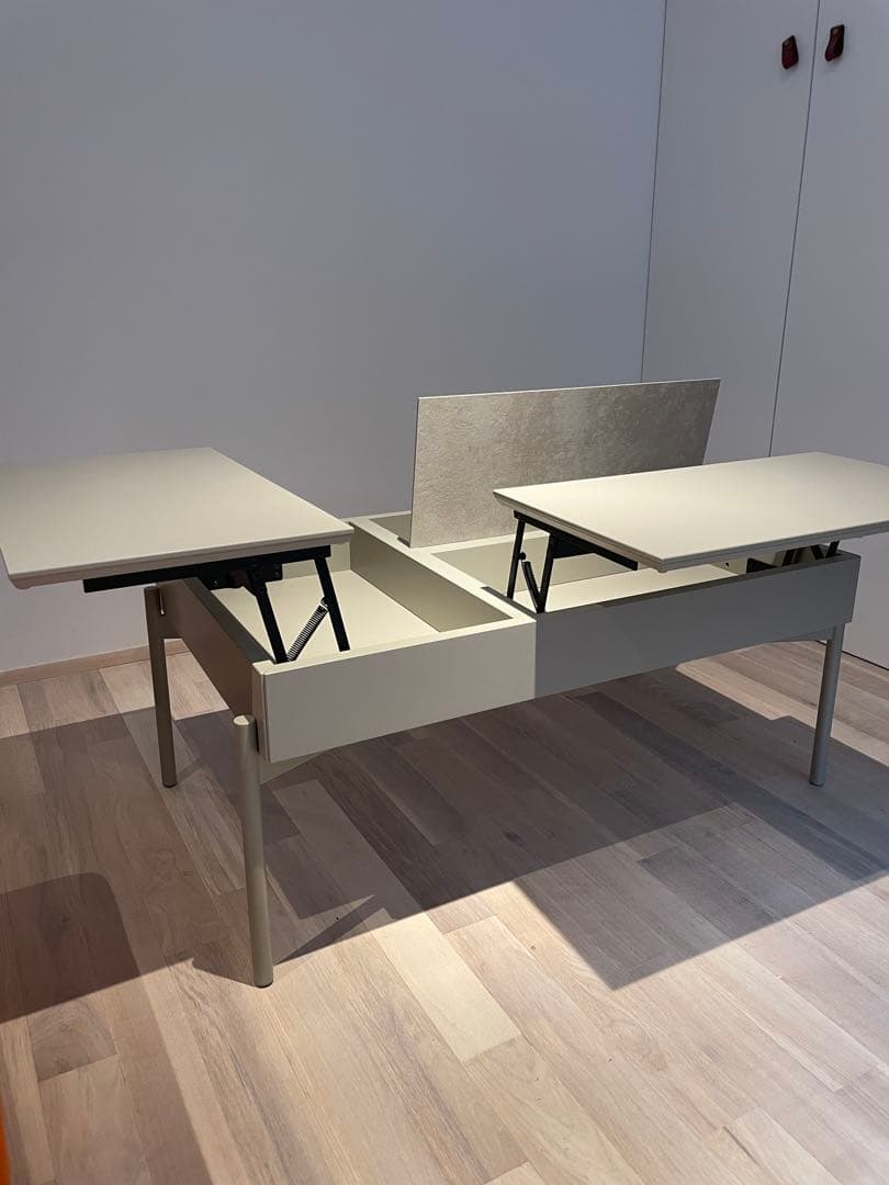 美品　ボーコンセプト Chiva コーヒーテーブル アッシュセラミック