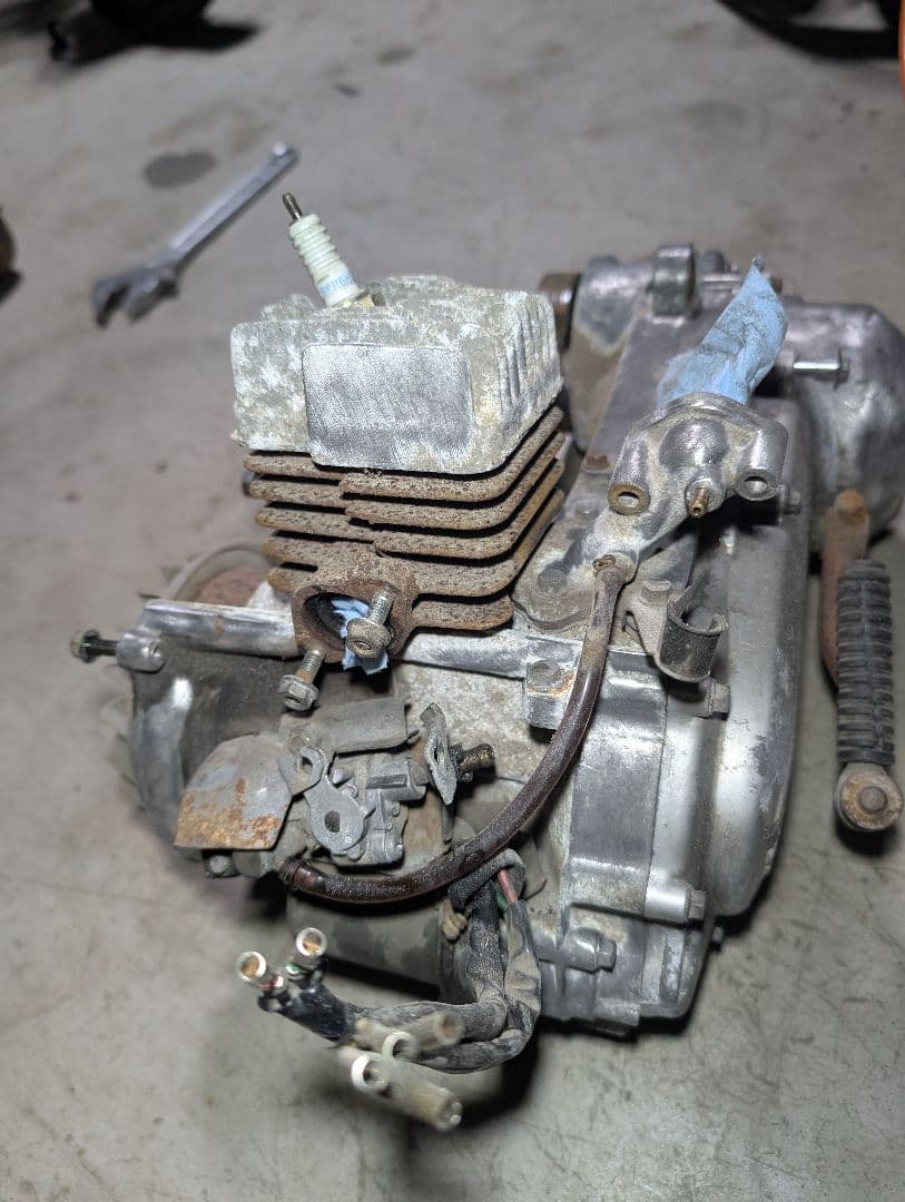 初代タクト　AB07LE 2ストロークエンジン