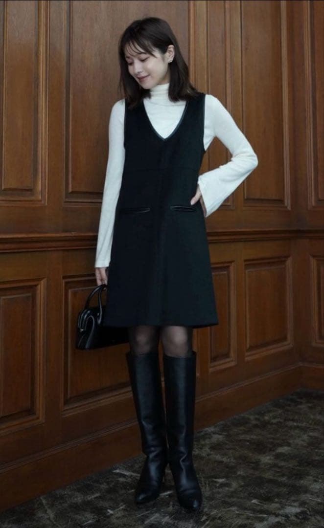 ワンピース laubeblanc leathertrimmedjumperdress