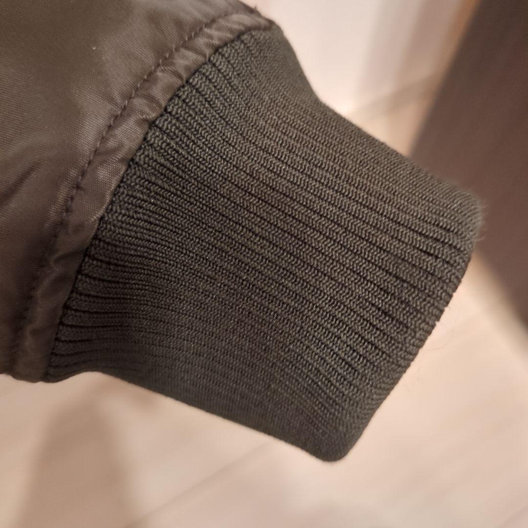 +J 2026 ハイブリッドダウンオーバーサイズMA1 UNIQLO