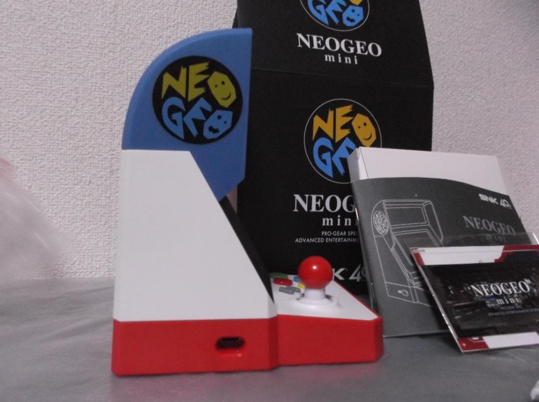 【送料無料】B-13　【美品】　NEOGEO mini ネオジオミニ