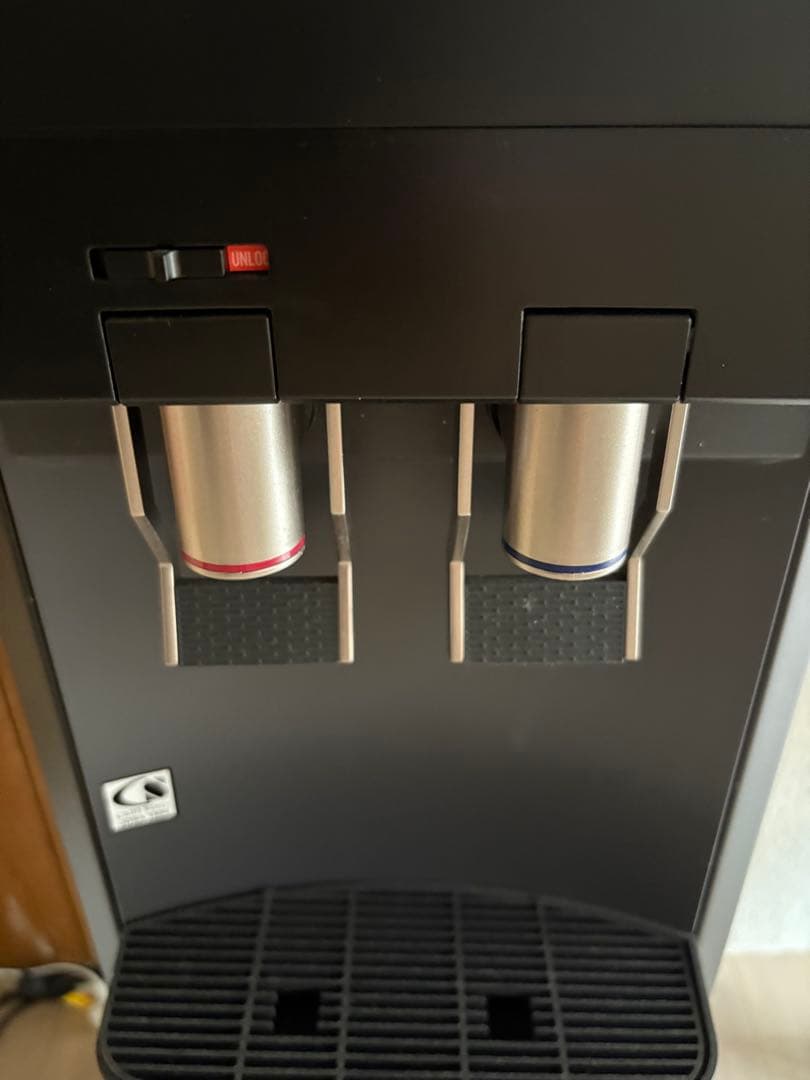 amadanaウォーターサーバー美品、現地引き取り