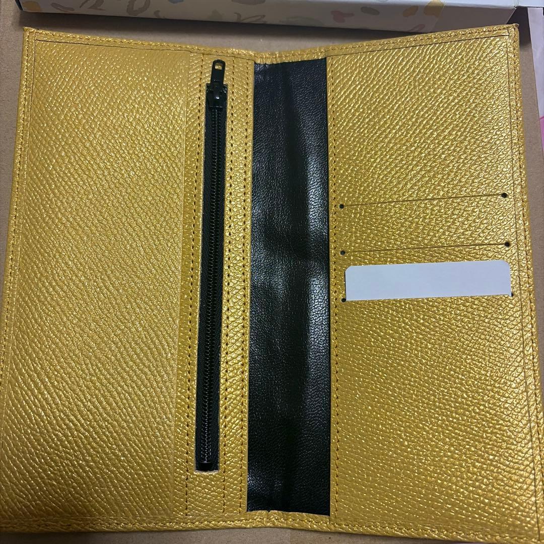 入手困難　皇居　長財布