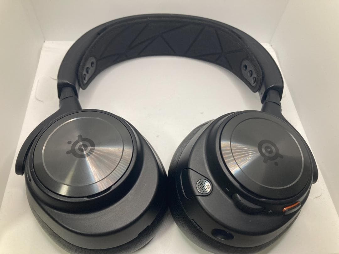 ヘッドホン SteelSeries Arctis Nova Pro Wireless