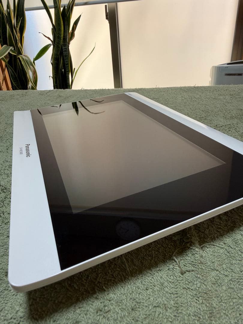 Panasonic ポータブルテレビ ビエラ SV-ME5000-W