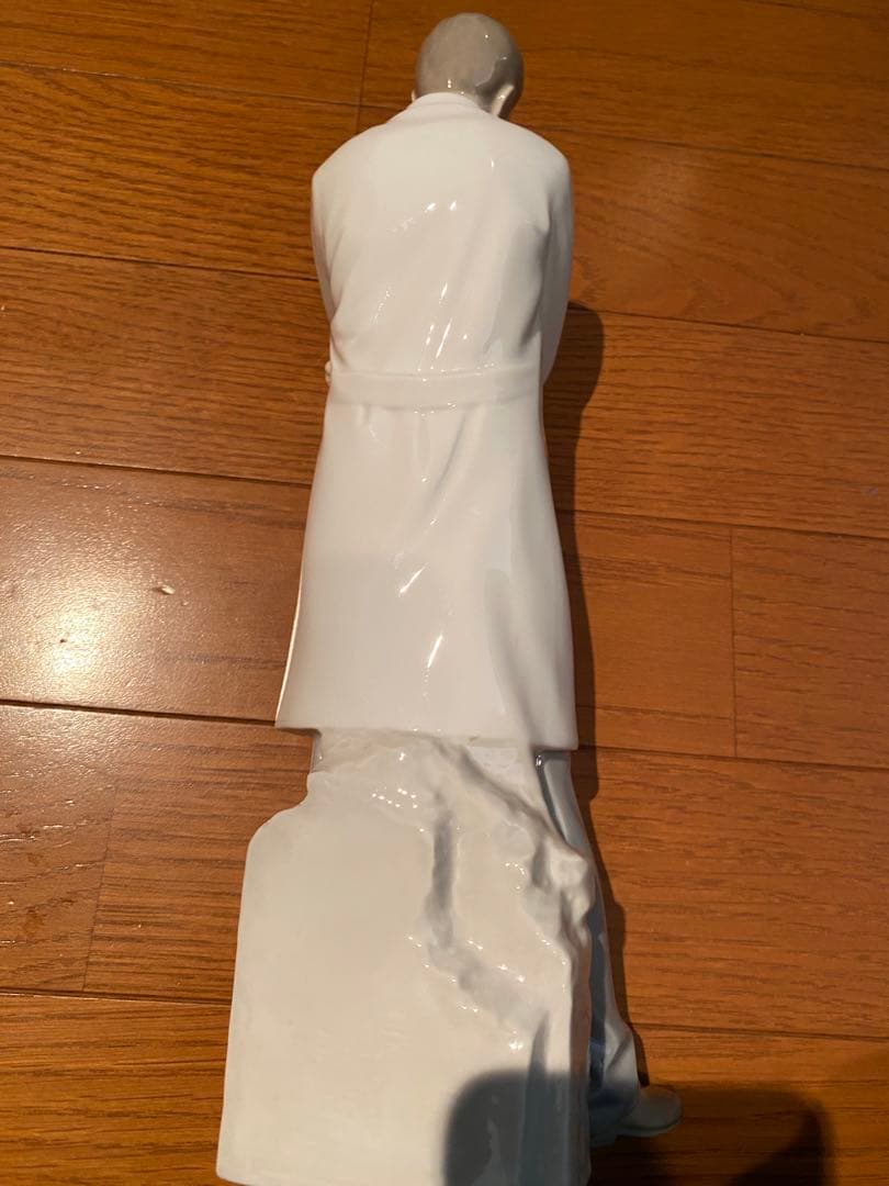 リヤドロ LLADRO スペイン製 優秀なドクター　置物