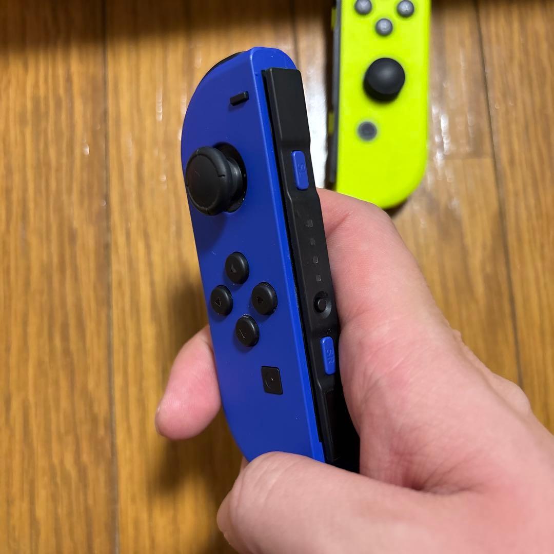 Switch 本体　別Joy-Con付き　ケース付き