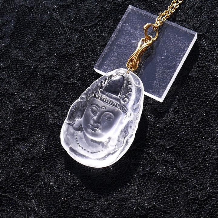 水晶観音菩薩一流彫刻ペンダント◇