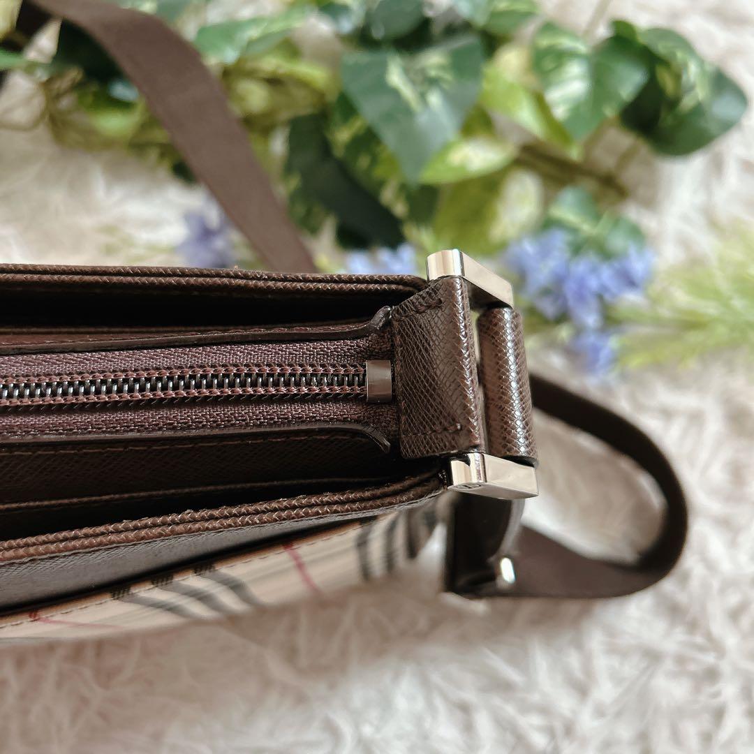 美品⁂バーバリー⁂ショルダーバッグ　キャンバスレザー　ノバチェック　ブラウン