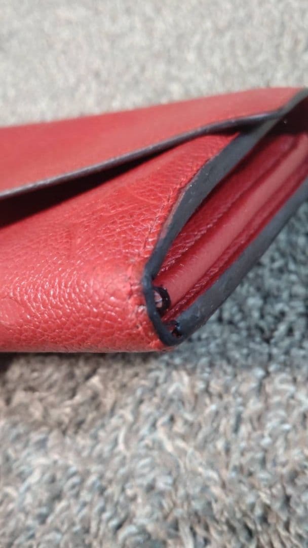 ヴィトン アンプラント ポルトフォイユ サラ