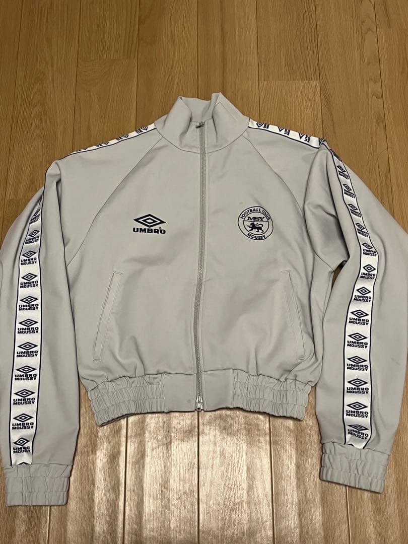 moussy umbroコラボ トラックジャケット