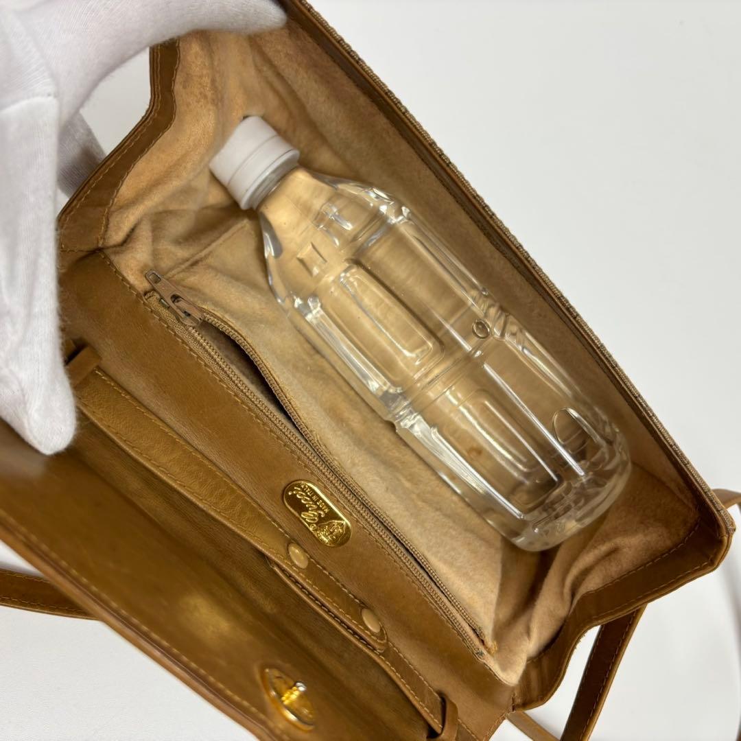 廃盤✨オールドGUCCI マイクロＧＧ　ゴールド ショルダー PVC ブラウン