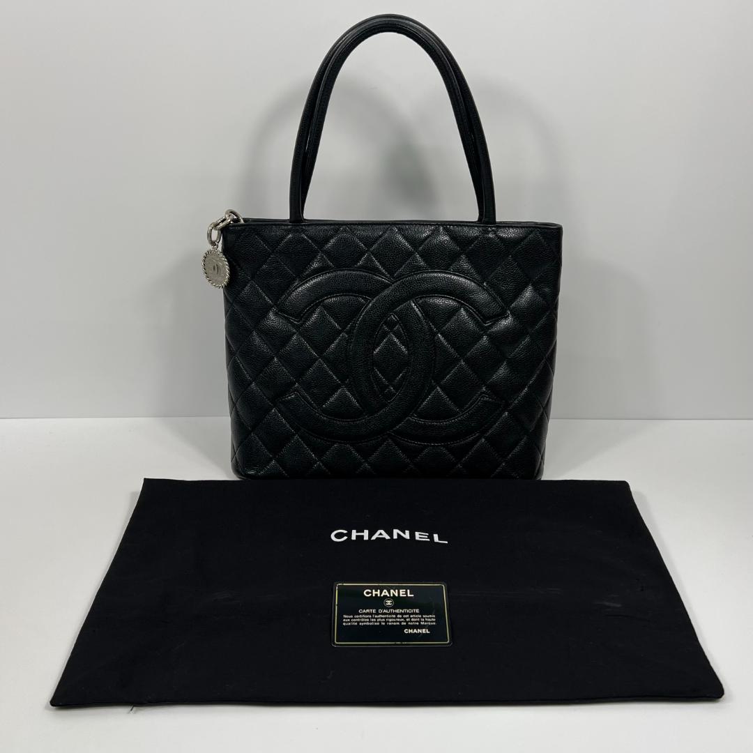 シャネル 1804 復刻トート キャビアスキン ６番台 MBZ205