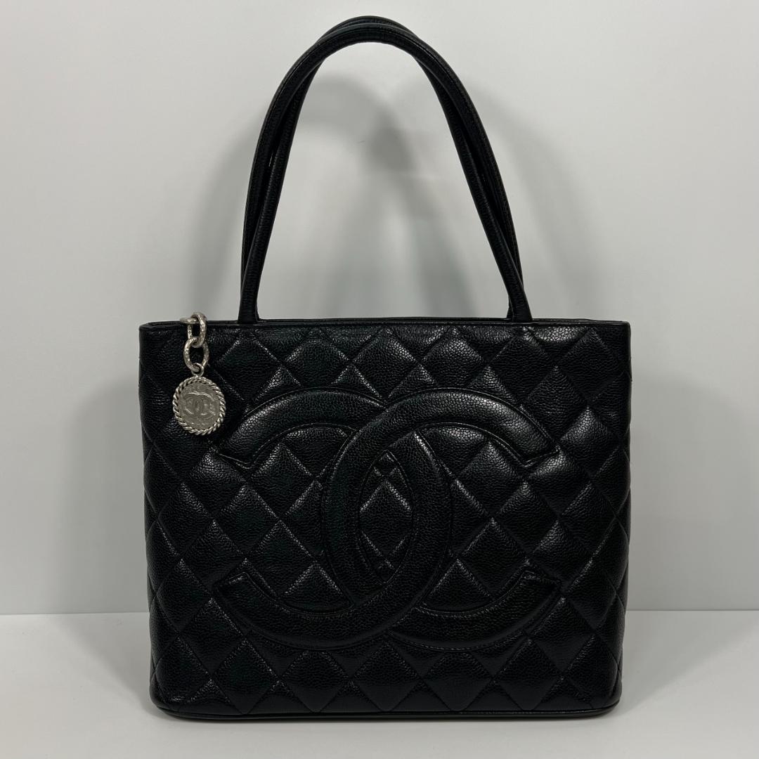 シャネル 1804 復刻トート キャビアスキン ６番台 MBZ205