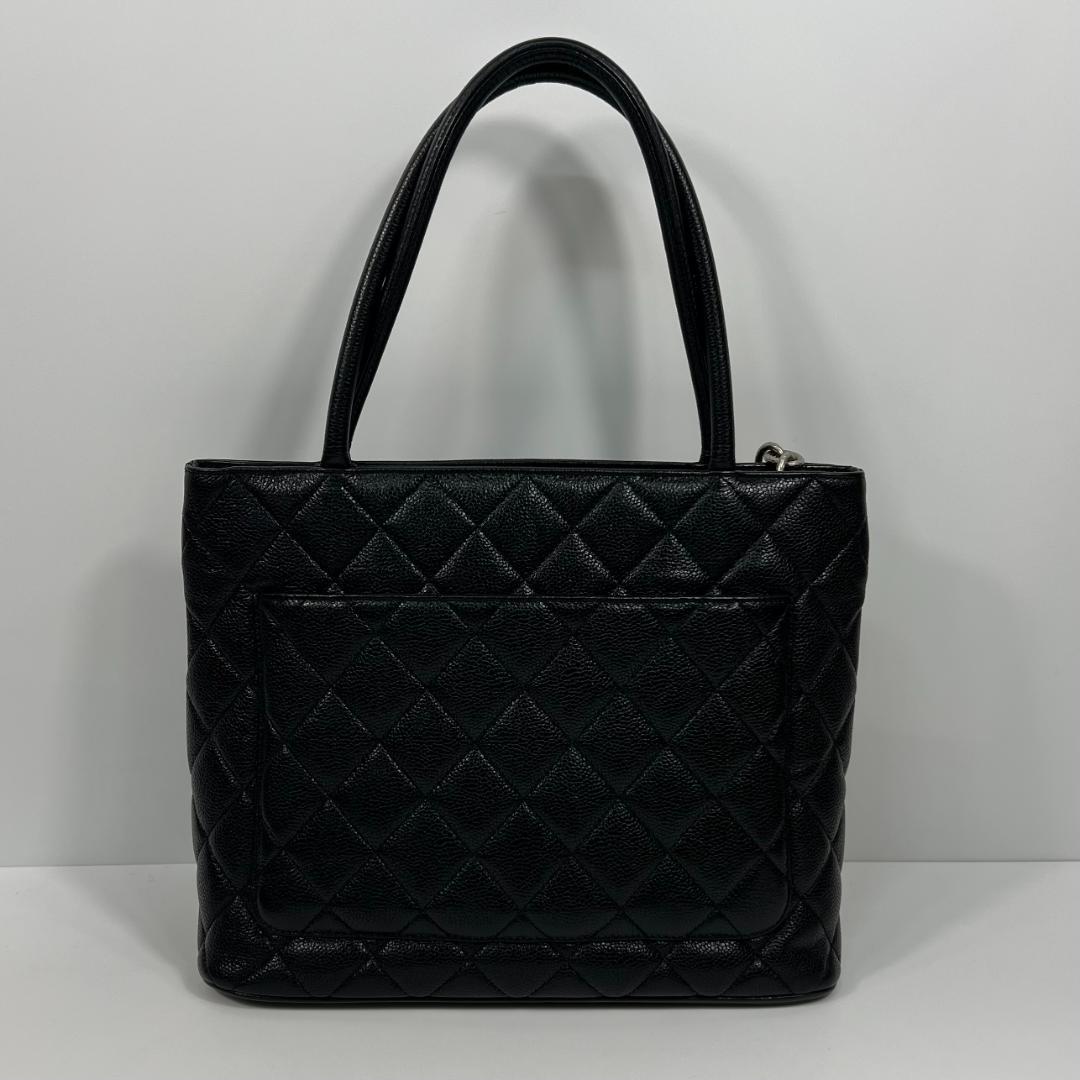 シャネル 1804 復刻トート キャビアスキン ６番台 MBZ205