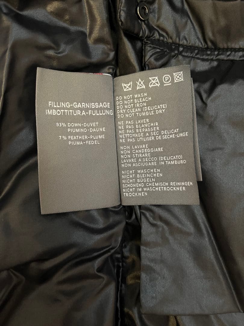 新品未使用✨DUVETICA デュベティカ ダウンベスト febedue 40