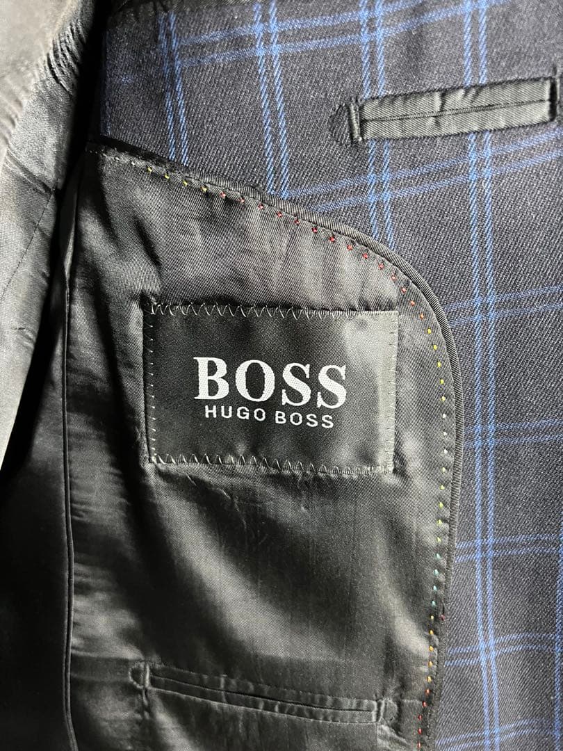 HUGO BOSS スーツセットアップ　カジュアルスーツ　ストライプ柄
