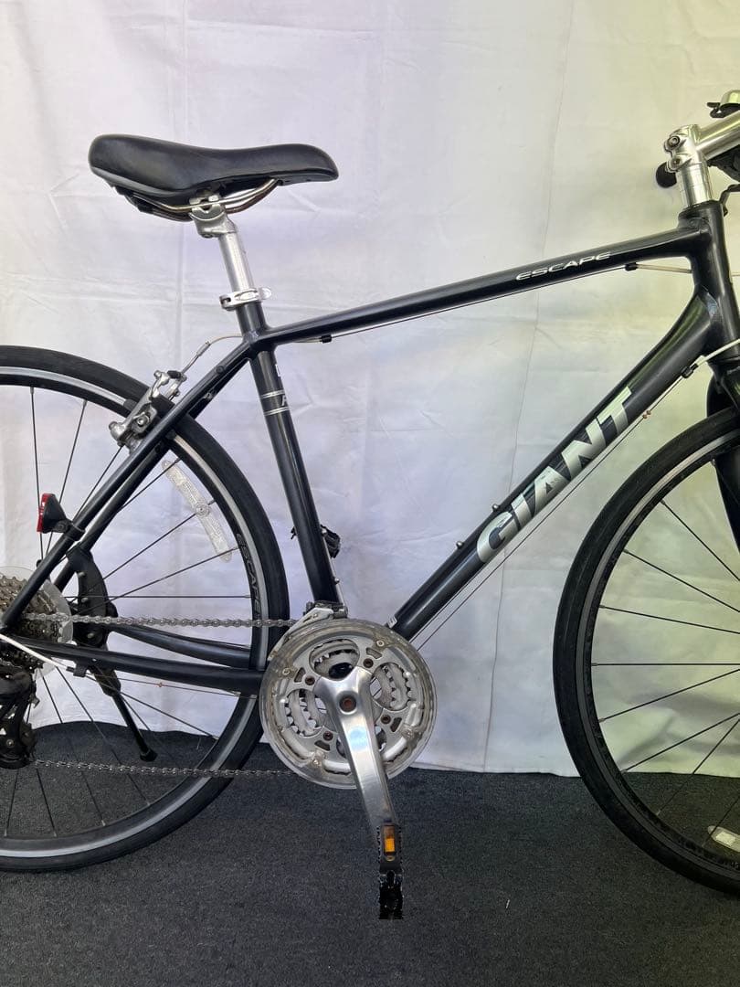 クロスバイク　GIANT ESCAPE R3 ジャイアント　エスケープR3