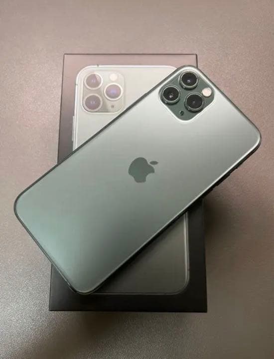 値下げします！超美品　iPhone11Pro 256GB ミッドナイトグリーン