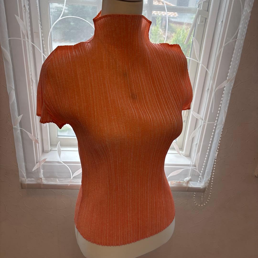 PLEATSPLEASE サーモンピンク　 ハイネック Tシャツ 半袖