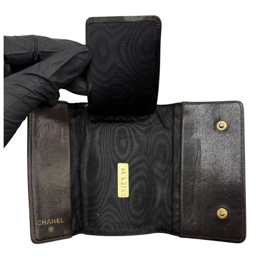 CHANEL シャネル　キーケース　レザー　ブラック　R703