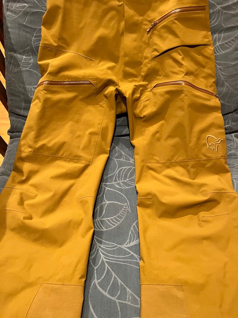 NORRONA tomok GORE–TEX Pro Bib S ノローナ