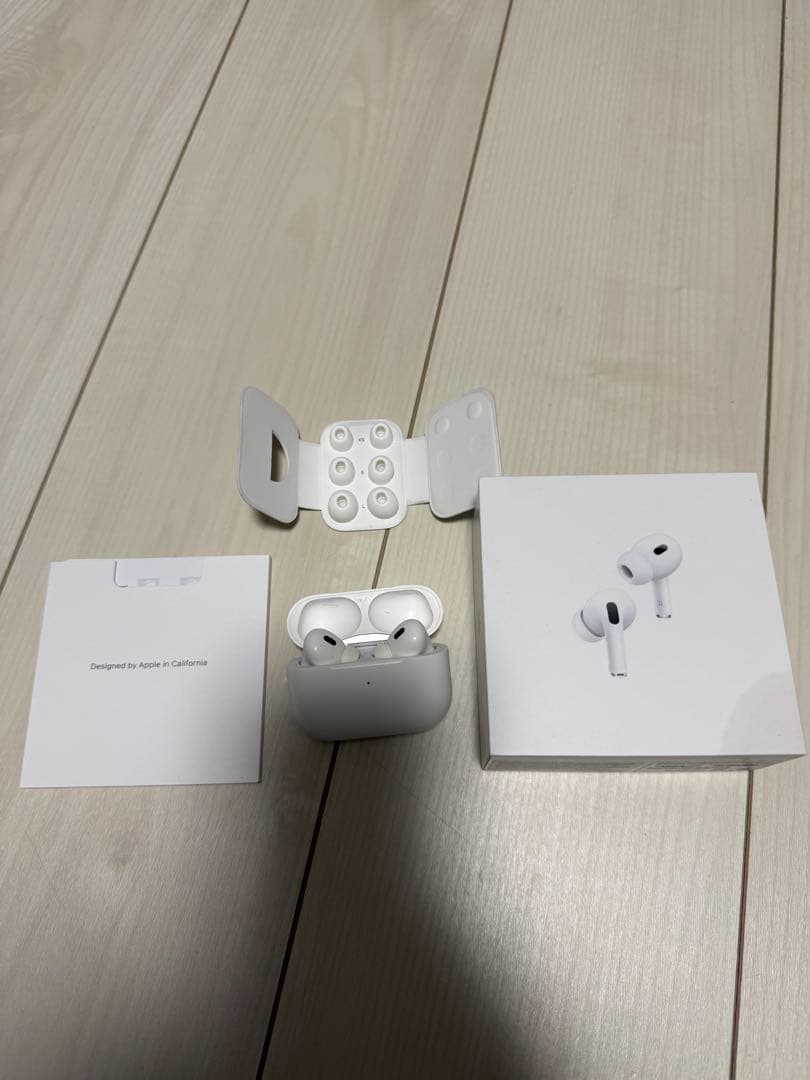 AirPods Pro 第2世代本体 充電ケース付き