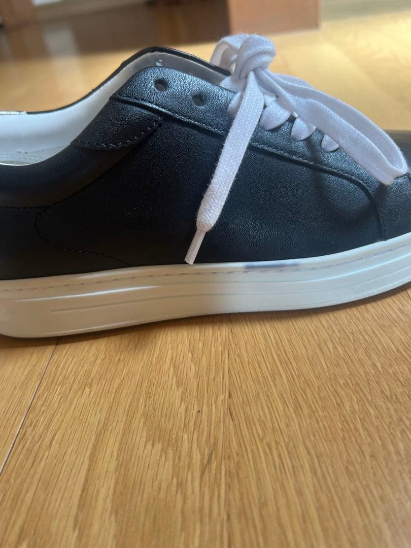 JIMMY CHOO ブラック スニーカー