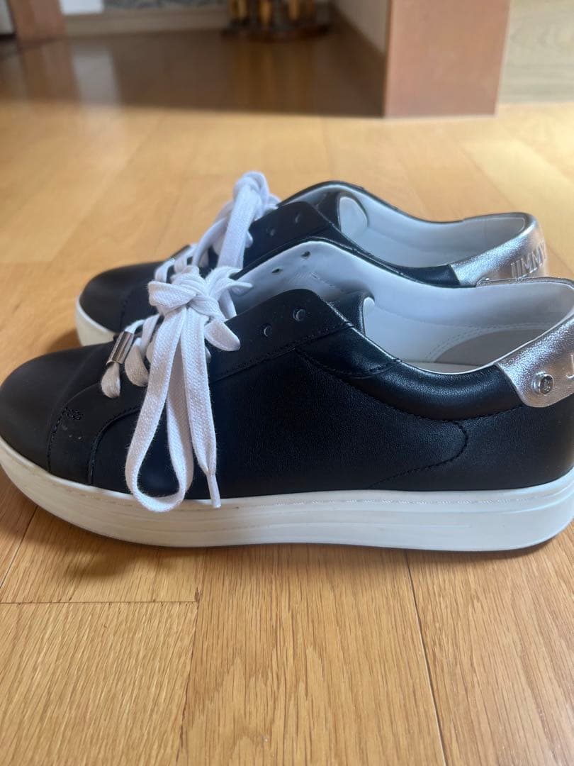 JIMMY CHOO ブラック スニーカー
