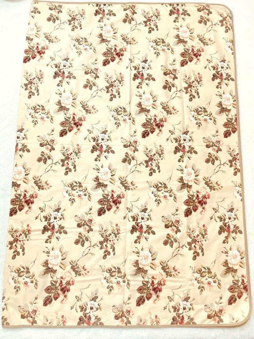 希少✨美品　ローラアシュレイ　テーブルクロス　花柄　アンティーク　大判　長方形