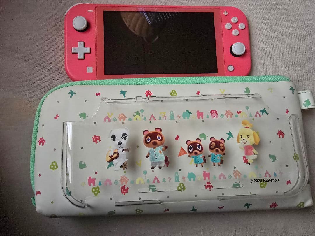 未使用純正充電器付き！Nintendo Switch Lite ピンク 中古美品