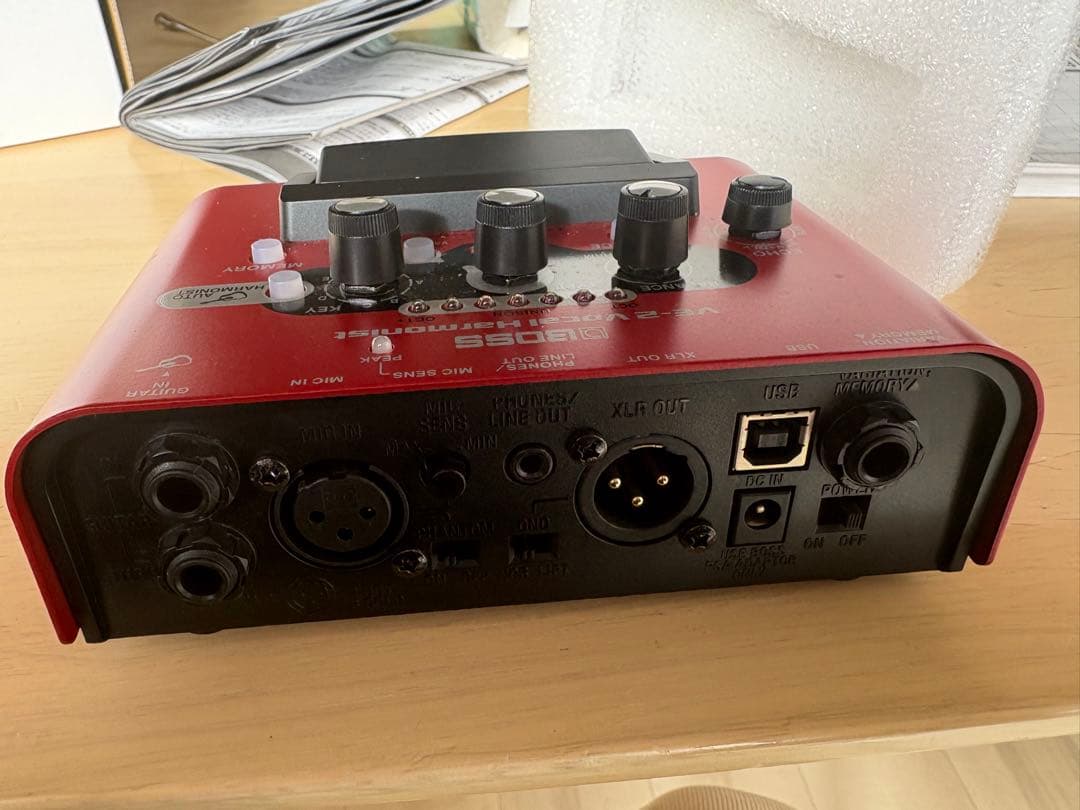 ほぼ新品ボスVE-2 Vocal Harmonist ボーカルエフェクター